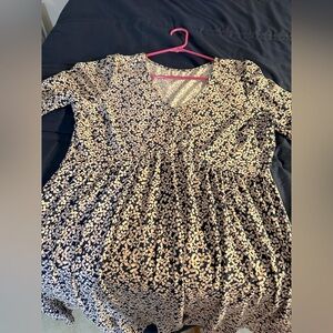 Flower pattern v neck dress